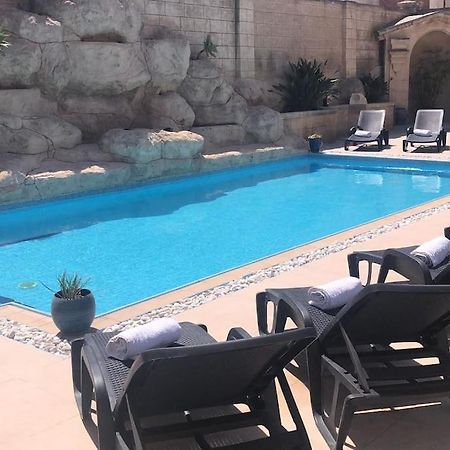 Velver Mansion, Malta - Luxury Villa With Pool Naxxar Buitenkant foto